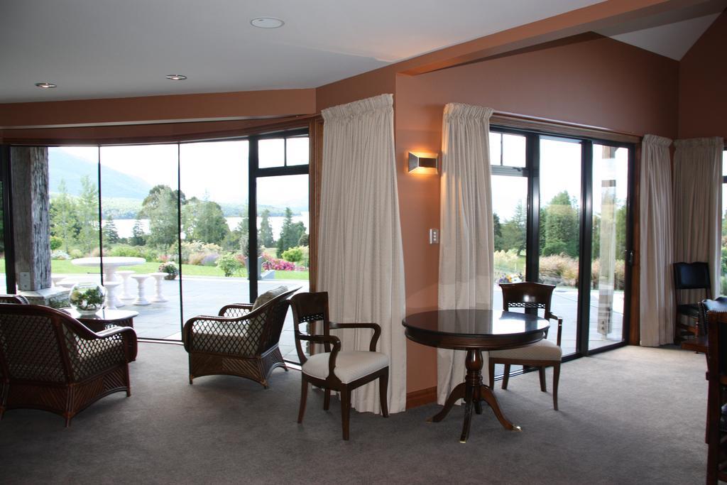 Dock Bay Lodge Te Anau Eksteriør bilde