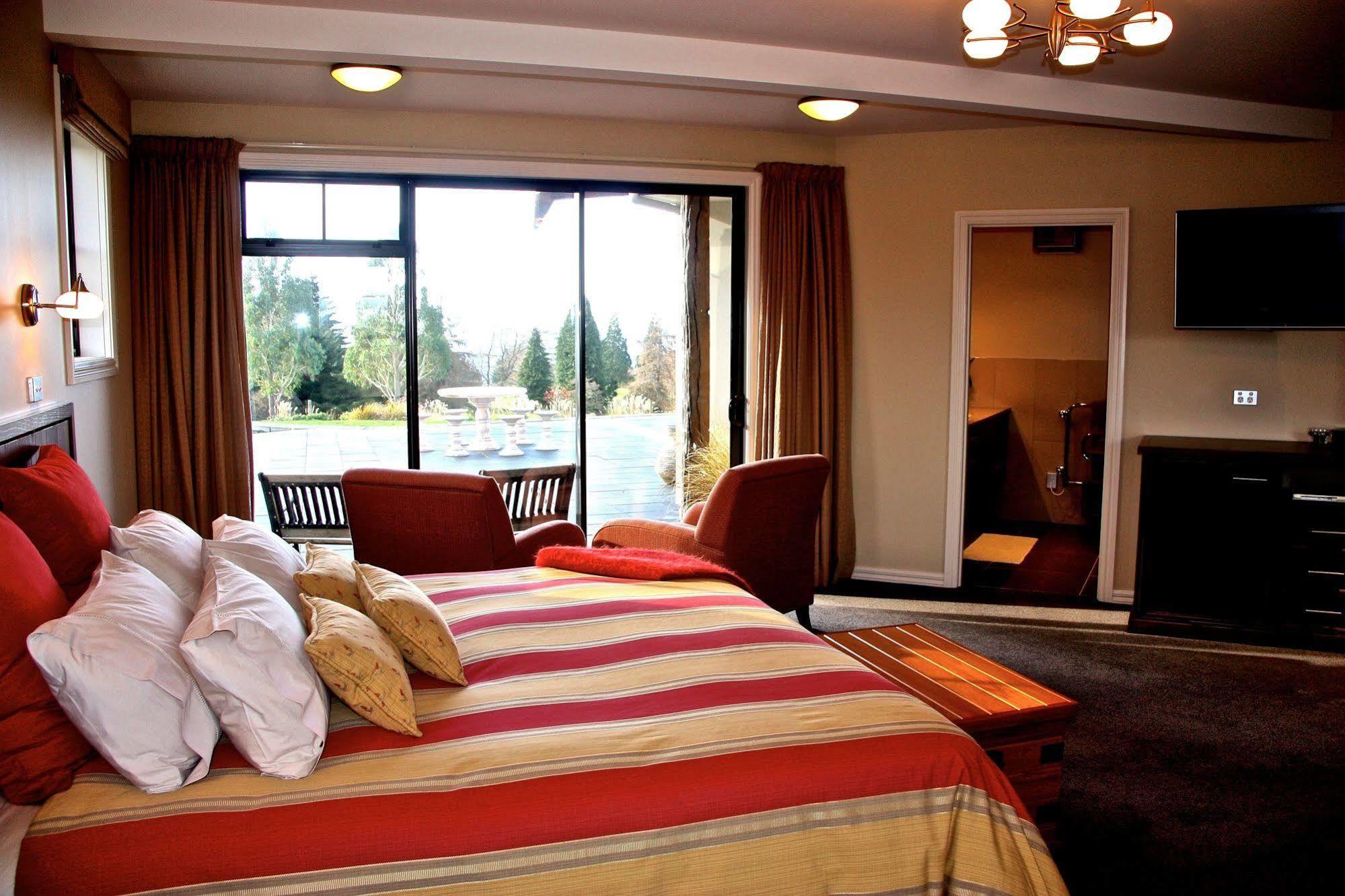 Dock Bay Lodge Te Anau Eksteriør bilde